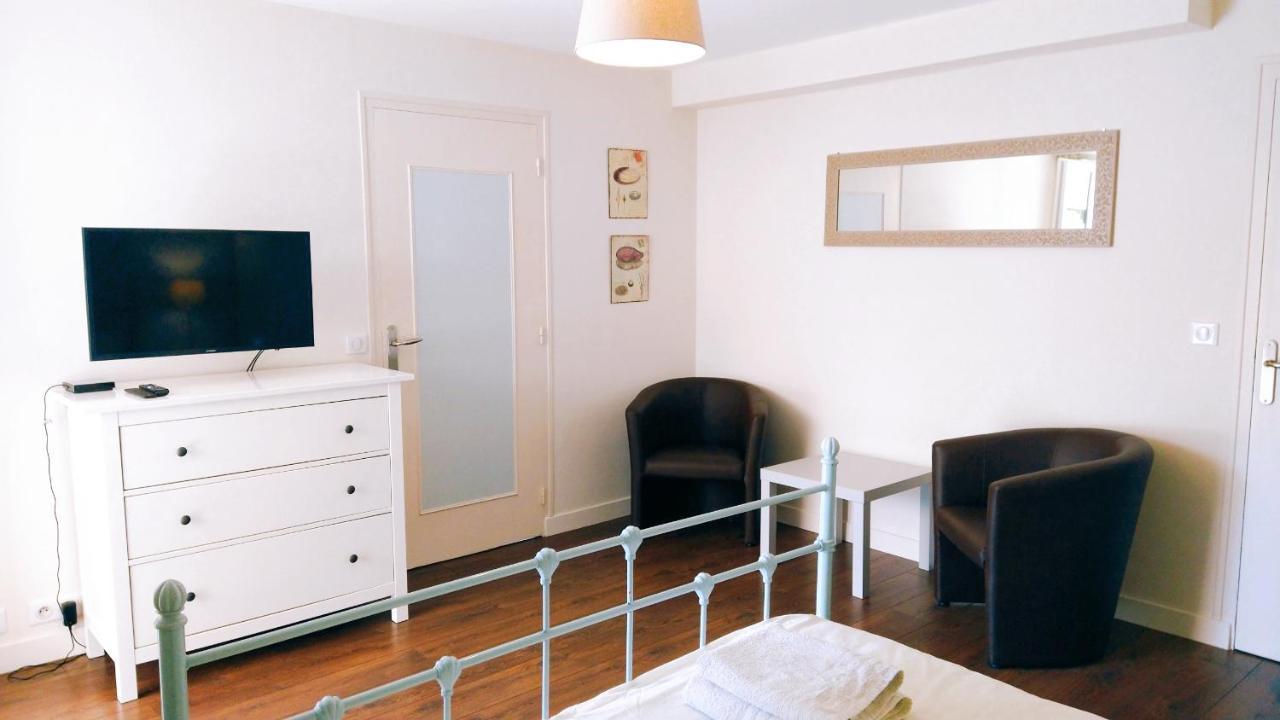 Gite Chez Julie - Clima - Parking Sarlat-la-Canéda Zewnętrze zdjęcie